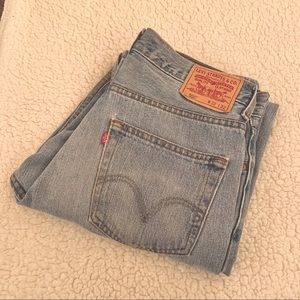 VINTAGE Levi 550’s